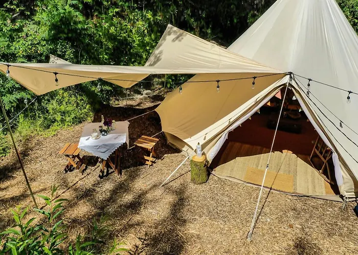 Luksusowy namiot The Botanical Bell Tent Glengarriff